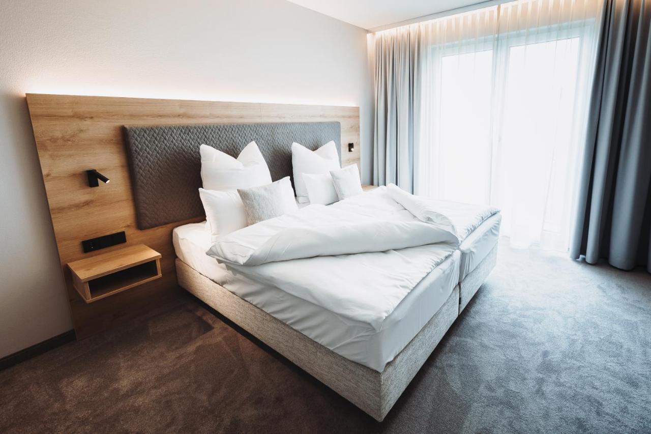 Schierling Hotel Vivo מראה חיצוני תמונה